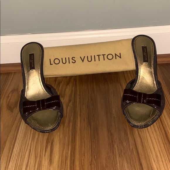 Vintage Louis Vuitton heels - Picture 4 of 4